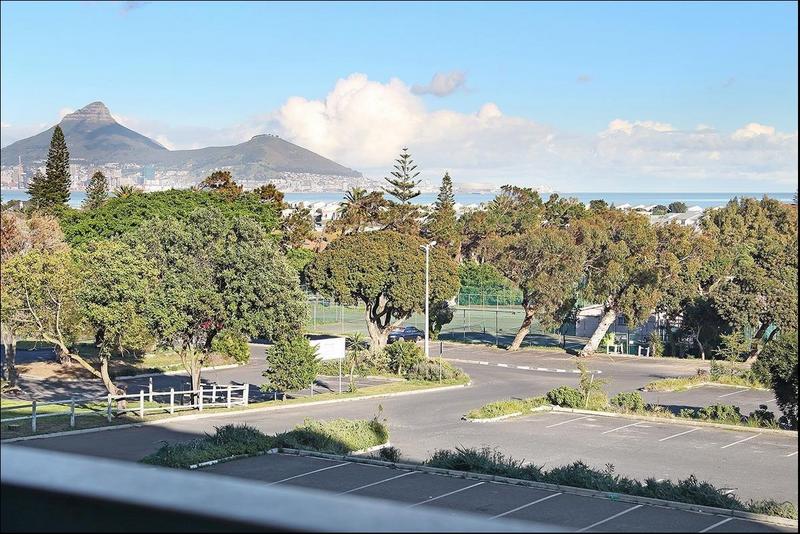 2 Bedroom Property for Sale in Milnerton Central Western Cape